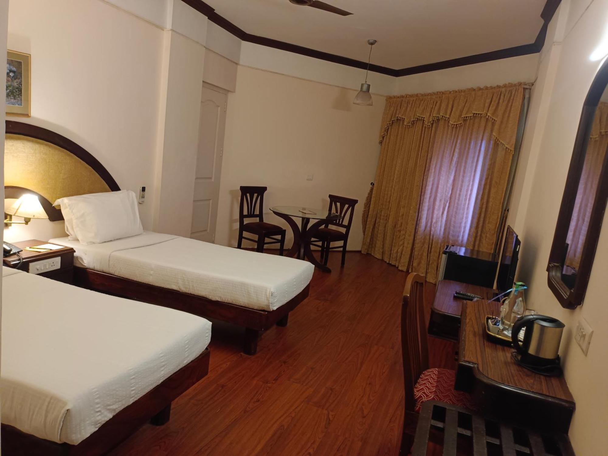 Manuelsons Malabar Palace Kozhikode Eksteriør bilde
