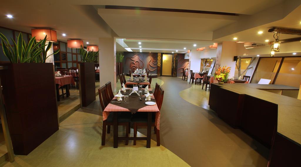 Manuelsons Malabar Palace Kozhikode Eksteriør bilde